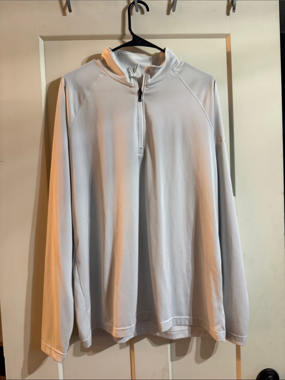 Under Armour Light Gray Men's Quarter-Zip Performance Pullover